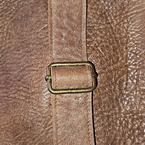 Crossbody Leather Bag - Picture 15 of 16